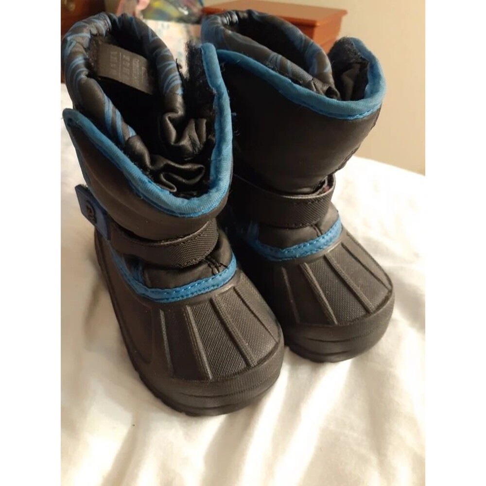 Athletech black blue winter rain boots snowboots 7 toddler